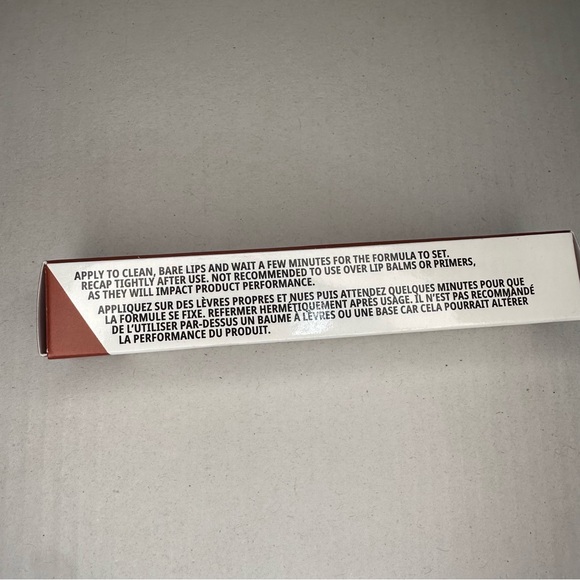 MAC Cosmetics Locked Kiss 24hr lipstick - Extra Chili - Picture 3 of 4